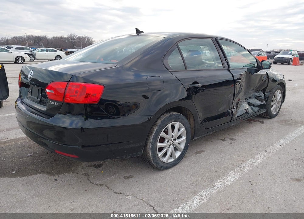 2012 VOLKSWAGEN JETTA 2.5L SE VIN: 3VWDX7AJ0CM335318