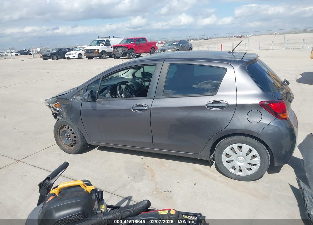 2017 TOYOTA YARIS VIN: VNKKTUD31HA078800