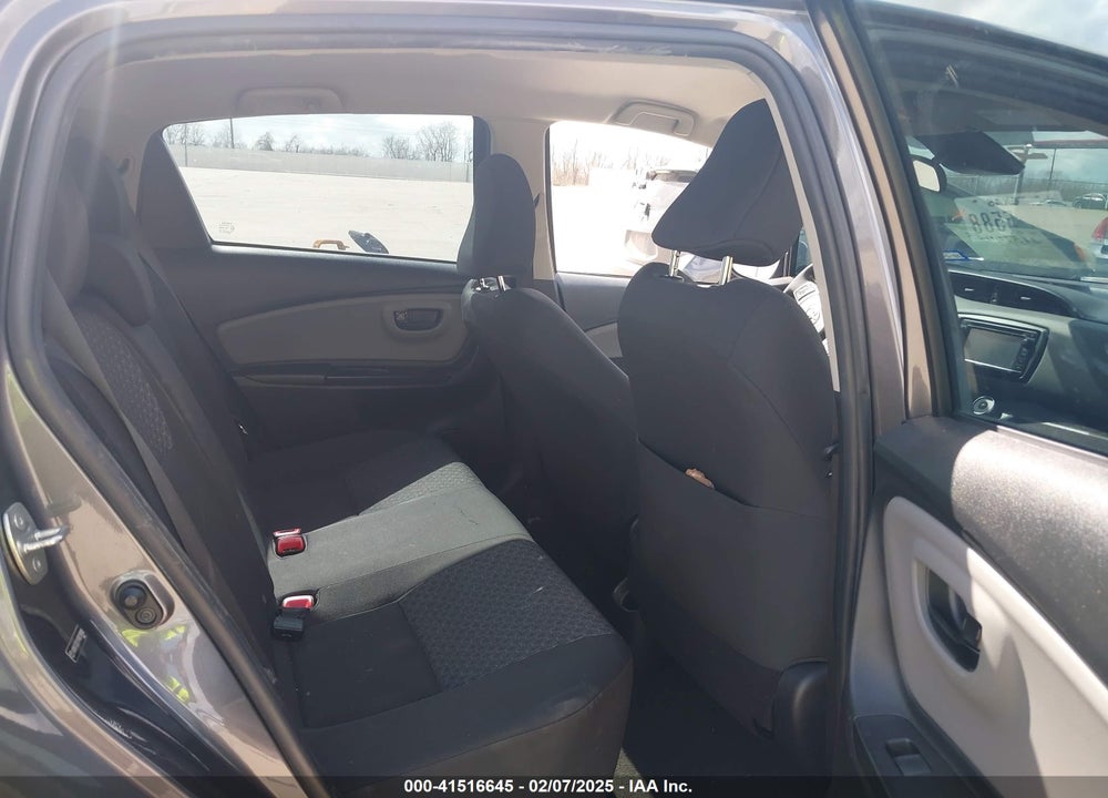 2017 TOYOTA YARIS VIN: VNKKTUD31HA078800