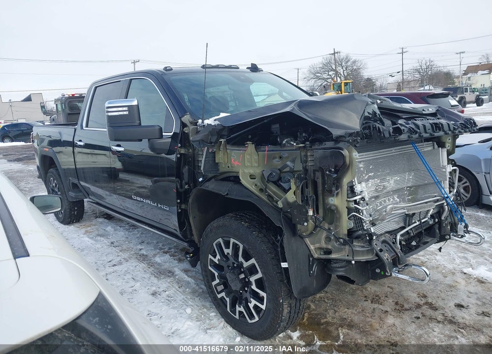 2024 GMC SIERRA 2500HD 4WD  STANDARD BED DENALI ULTIMATE VIN: 1GT49XEY1RF429818