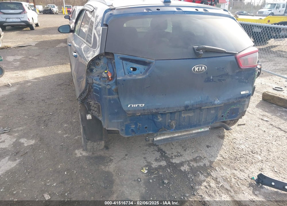 2017 KIA NIRO LX VIN: KNDCB3LC0H5104761