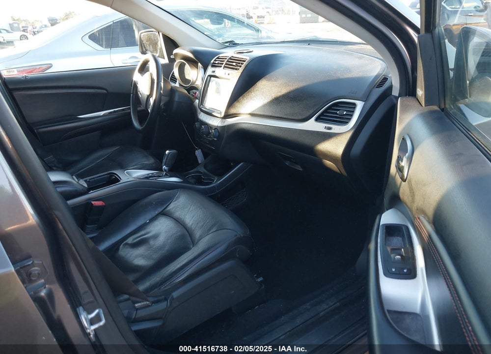2018 DODGE JOURNEY GT VIN: 3C4PDCEG2JT370039