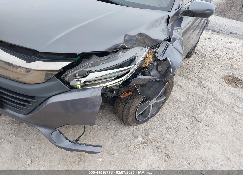 2022 HONDA HR-V VIN: 3CZRU5H53NM742822