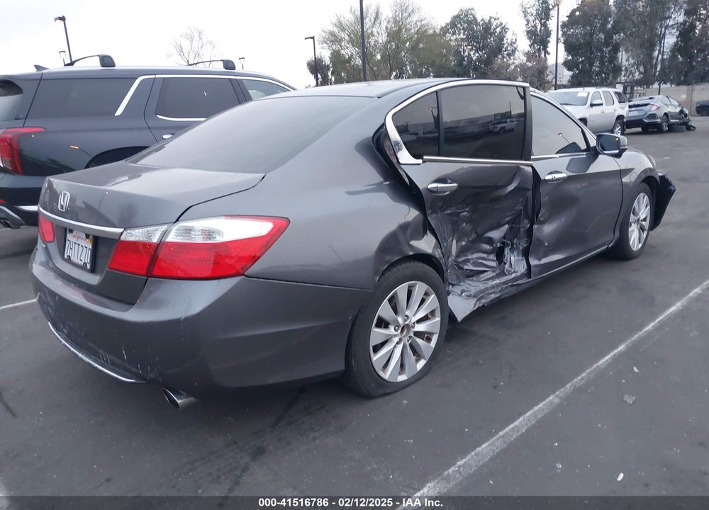 2015 HONDA ACCORD VIN: 1HGCR2F76FA030336
