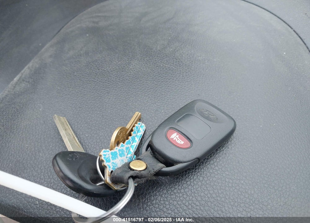 2016 HYUNDAI ELANTRA VIN: KMHD35LH6GU267035
