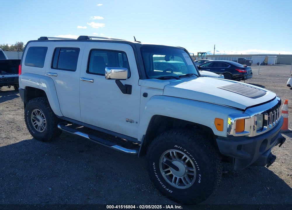 2006 HUMMER H3 SUV VIN: 5GTDN136X68115636