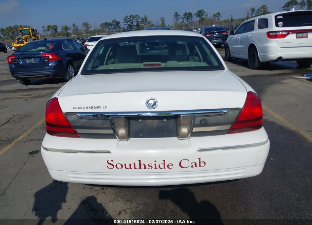 2011 MERCURY GRAND MARQUIS VIN: 2MEBM7FV5BX604624