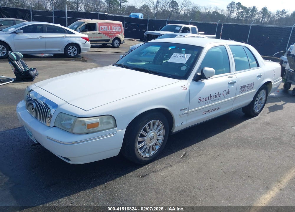 2011 MERCURY GRAND MARQUIS VIN: 2MEBM7FV5BX604624