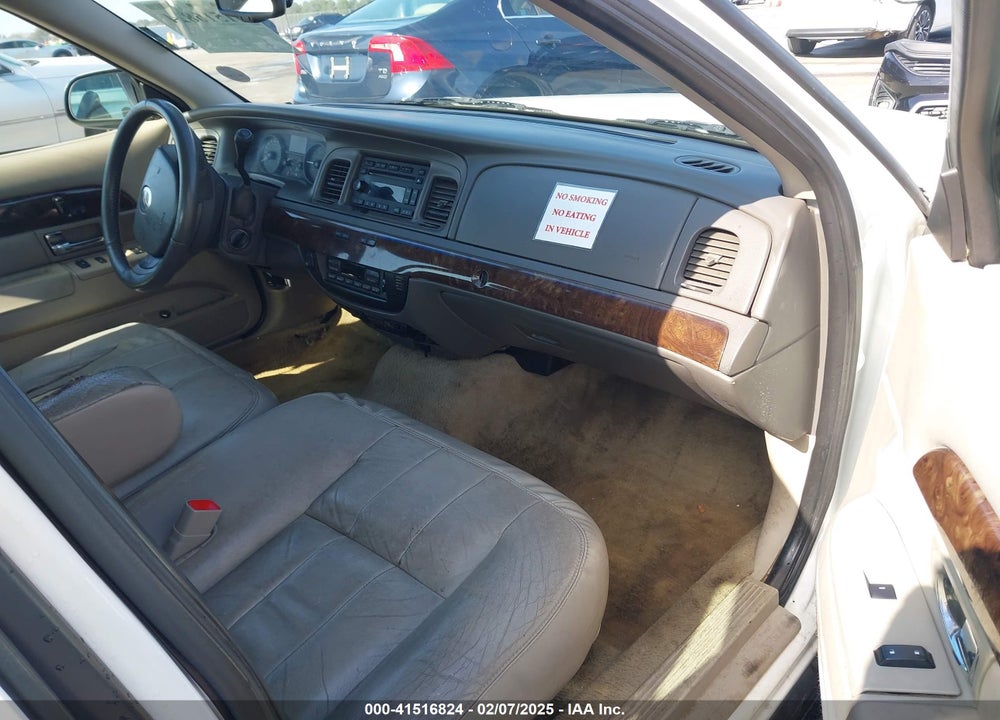 2011 MERCURY GRAND MARQUIS VIN: 2MEBM7FV5BX604624