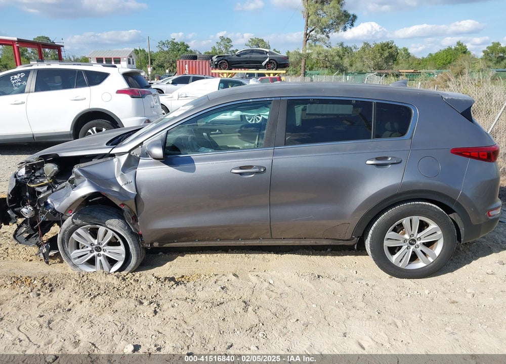 2017 KIA SPORTAGE LX VIN: KNDPMCAC9H7217997