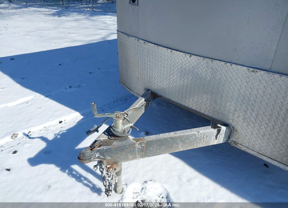 2006 ROYAL TRAILER VIN: 5LABE14226M010595