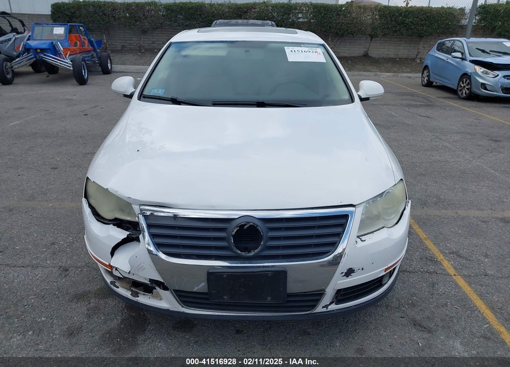 2009 VOLKSWAGEN PASSAT VIN: WVWJK73C49P051082
