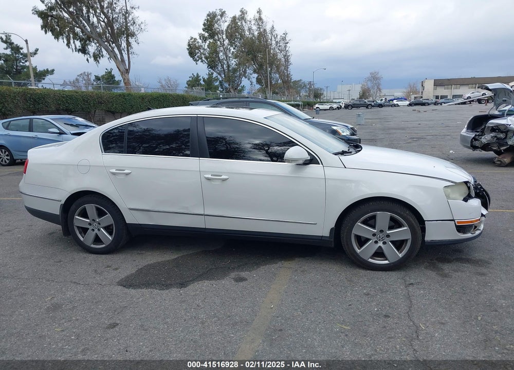 2009 VOLKSWAGEN PASSAT VIN: WVWJK73C49P051082
