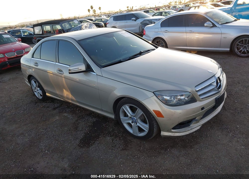 2011 MERCEDES-BENZ C 300 VIN: WDDGF5EB8BR136644