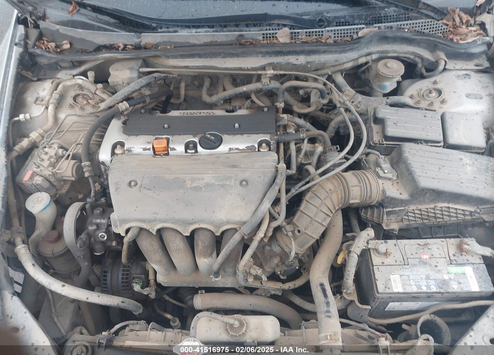 2004 HONDA ACCORD 2.4 LX VIN: JHMCM56384C038255