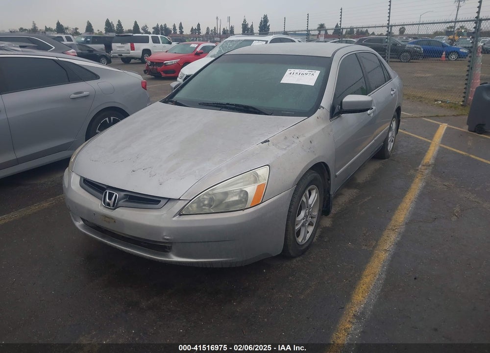 2004 HONDA ACCORD 2.4 LX VIN: JHMCM56384C038255