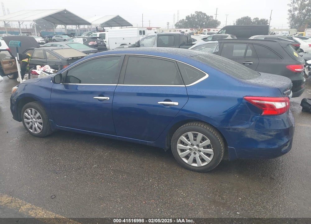 2017 NISSAN SENTRA VIN: 3N1AB7AP5HY328666