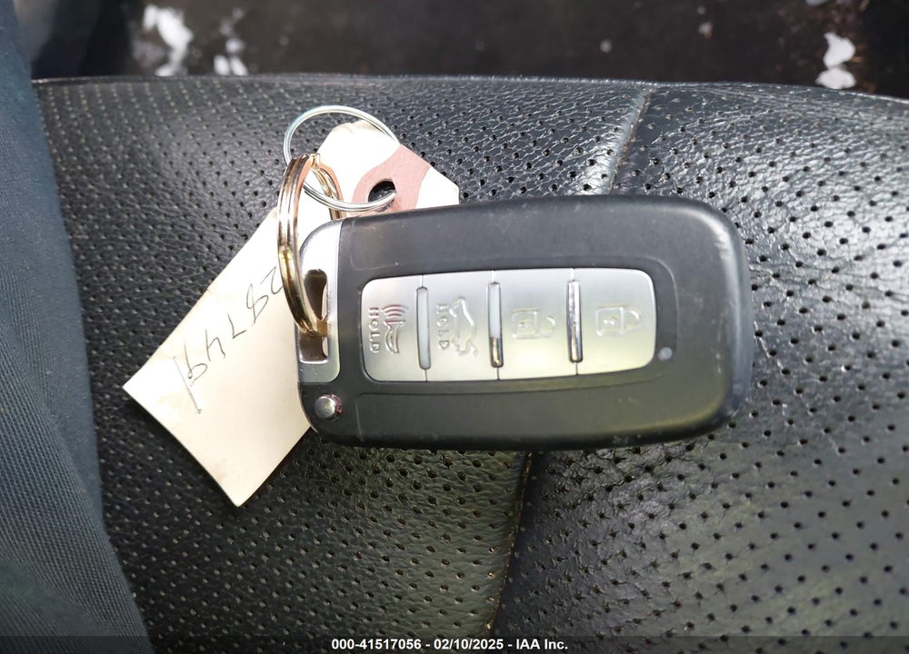 2013 HYUNDAI ELANTRA GT VIN: KMHD35LE5DU021045