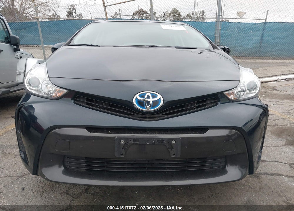 2017 TOYOTA PRIUS V VIN: JTDZN3EU2HJ061734