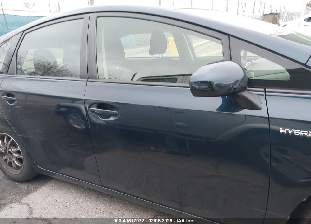 2017 TOYOTA PRIUS V VIN: JTDZN3EU2HJ061734