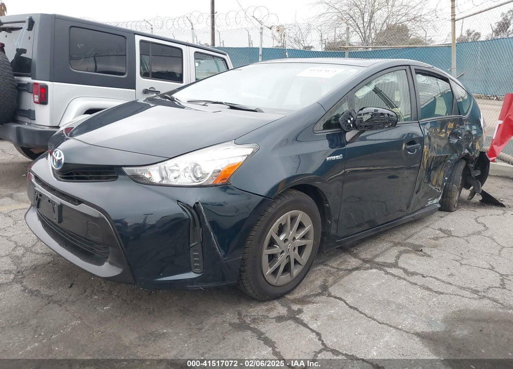 2017 TOYOTA PRIUS V VIN: JTDZN3EU2HJ061734