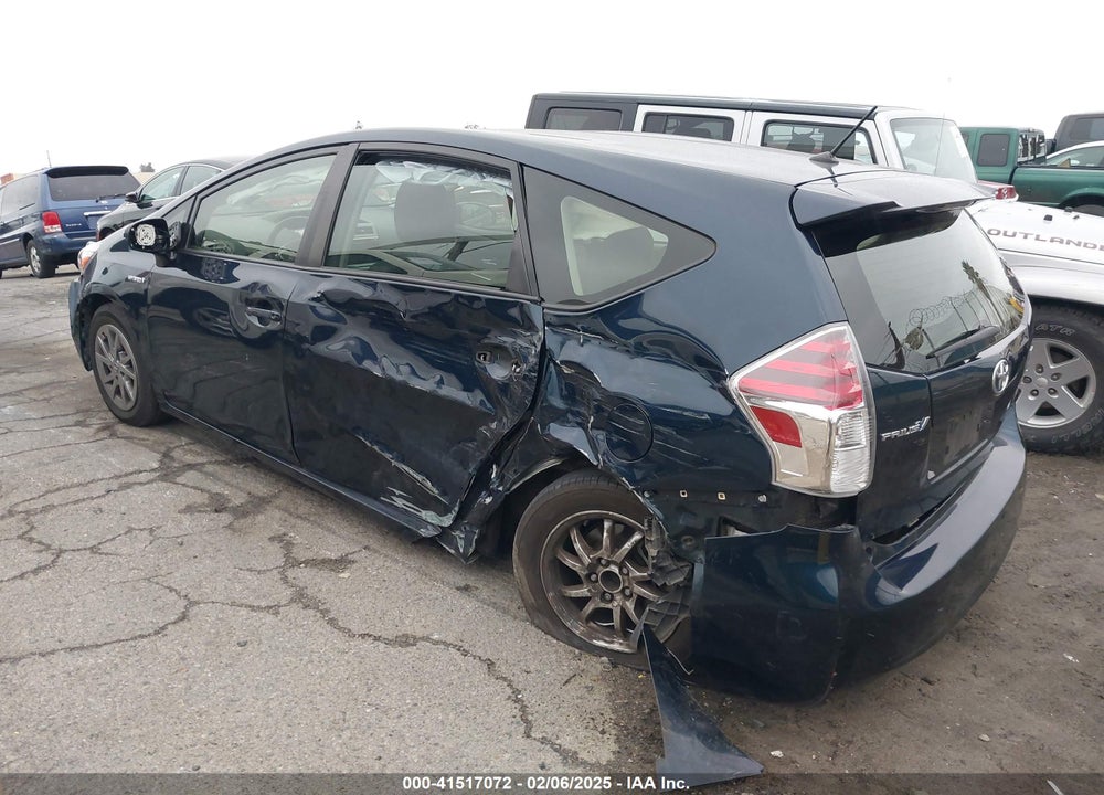 2017 TOYOTA PRIUS V VIN: JTDZN3EU2HJ061734