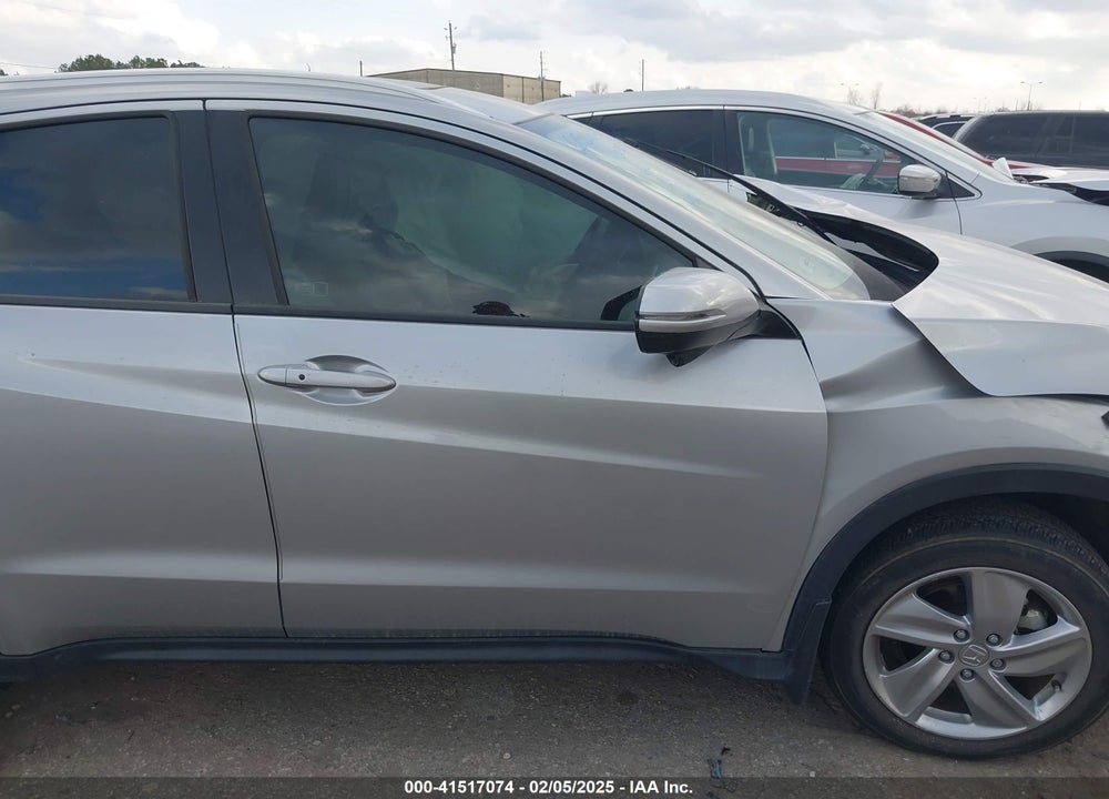 2020 HONDA HR-V VIN: 3CZRU5H59LM700877