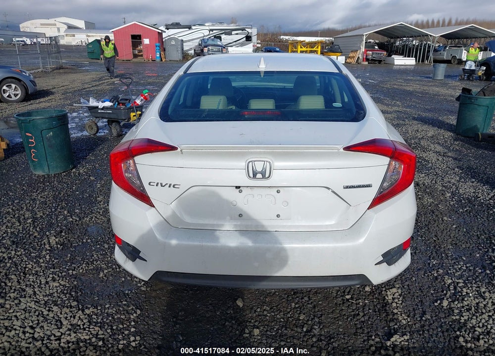 2018 HONDA CIVIC VIN: JHMFC1F93JX033417