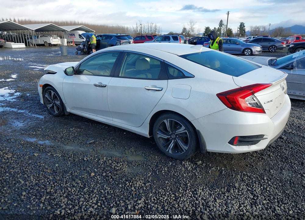 2018 HONDA CIVIC VIN: JHMFC1F93JX033417