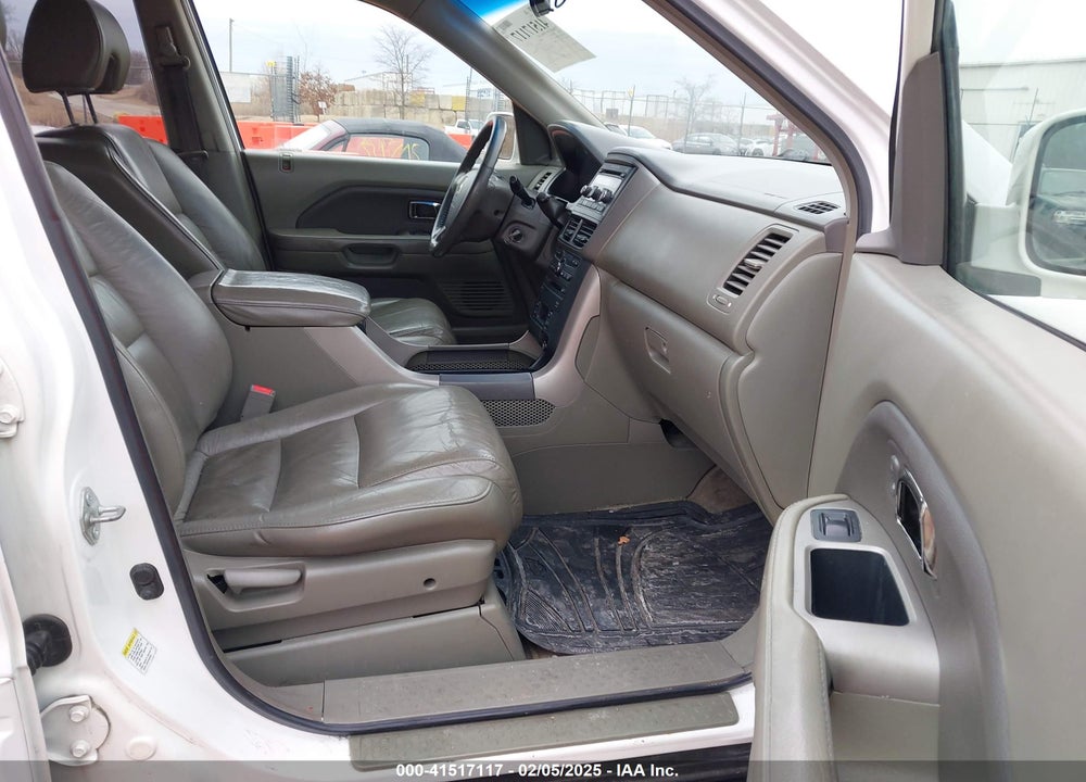 2006 HONDA PILOT EX-L VIN: 2HKYF18646H512811