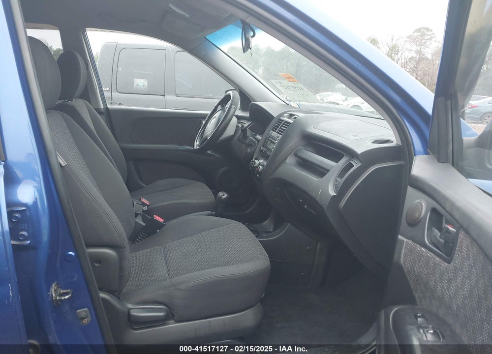 2005 KIA SPORTAGE VIN: KNDJF724257131490