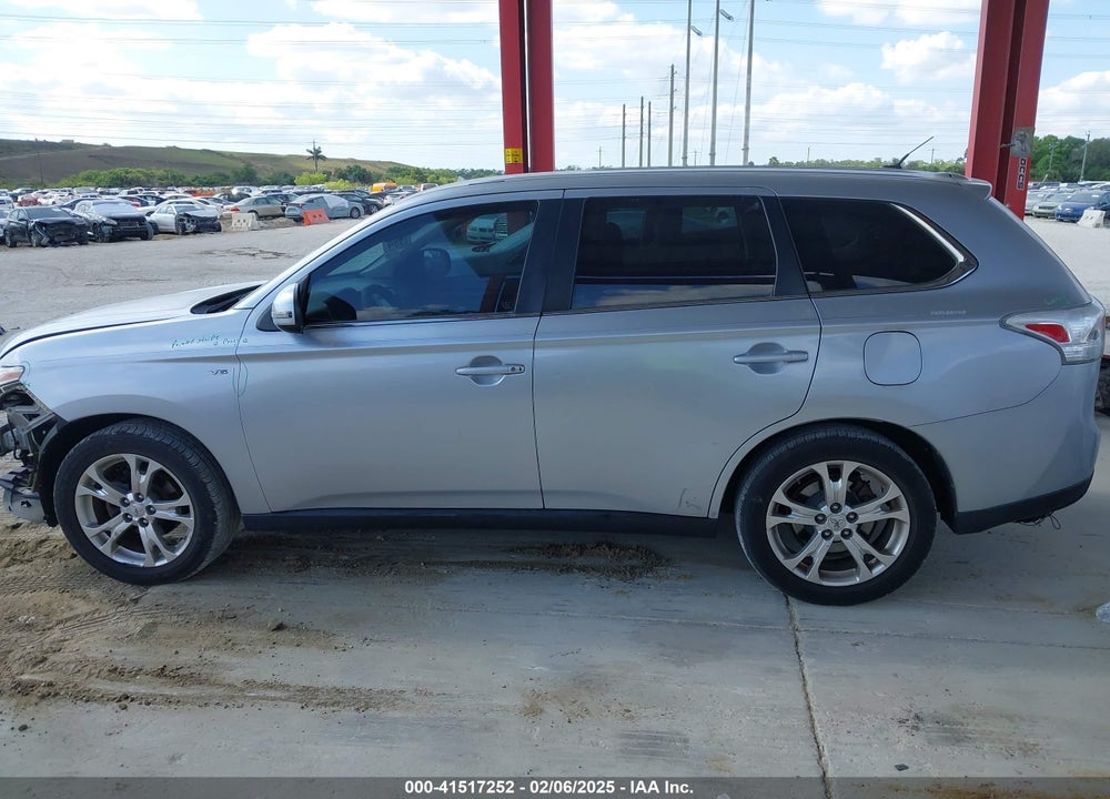2014 MITSUBISHI OUTLANDER GT VIN: JA4JZ4AX8EZ004081