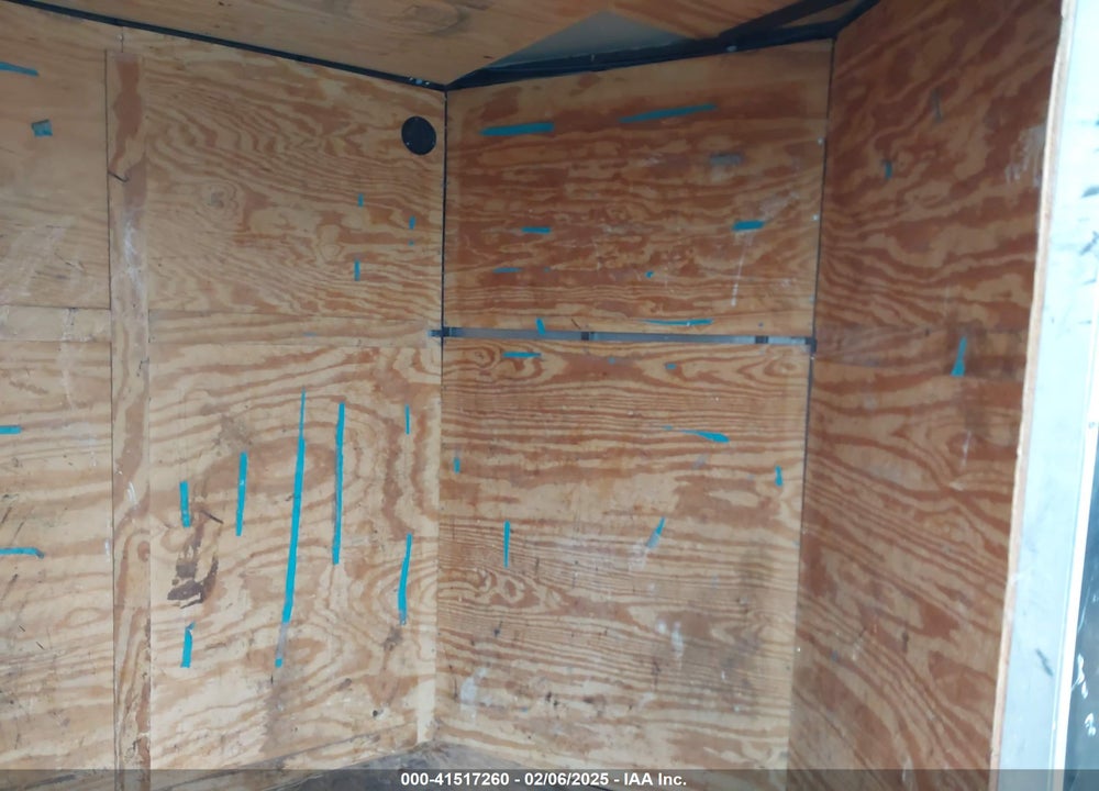 2018 DEEP SOUTH CARGO ENCLOSED CARGO VIN: 7JKBE1012JH000433