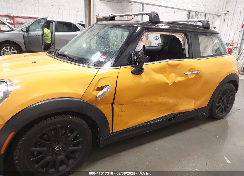 2016 MINI HARDTOP COOPER S VIN: WMWXP7C57G2C61117