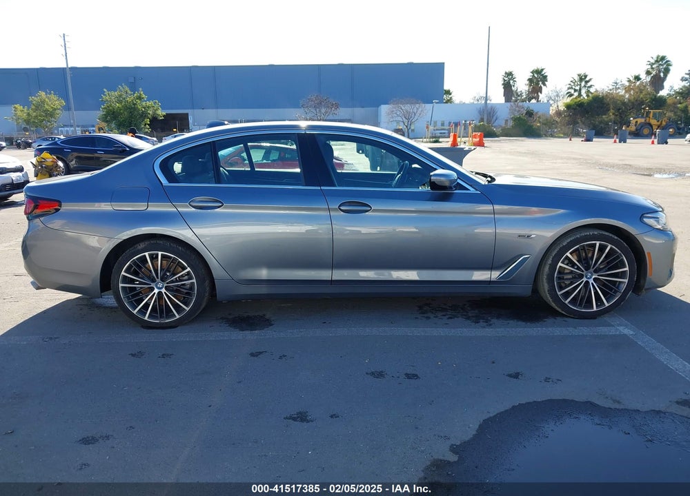2022 BMW 530E VIN: WBA13AG0XNCK61744