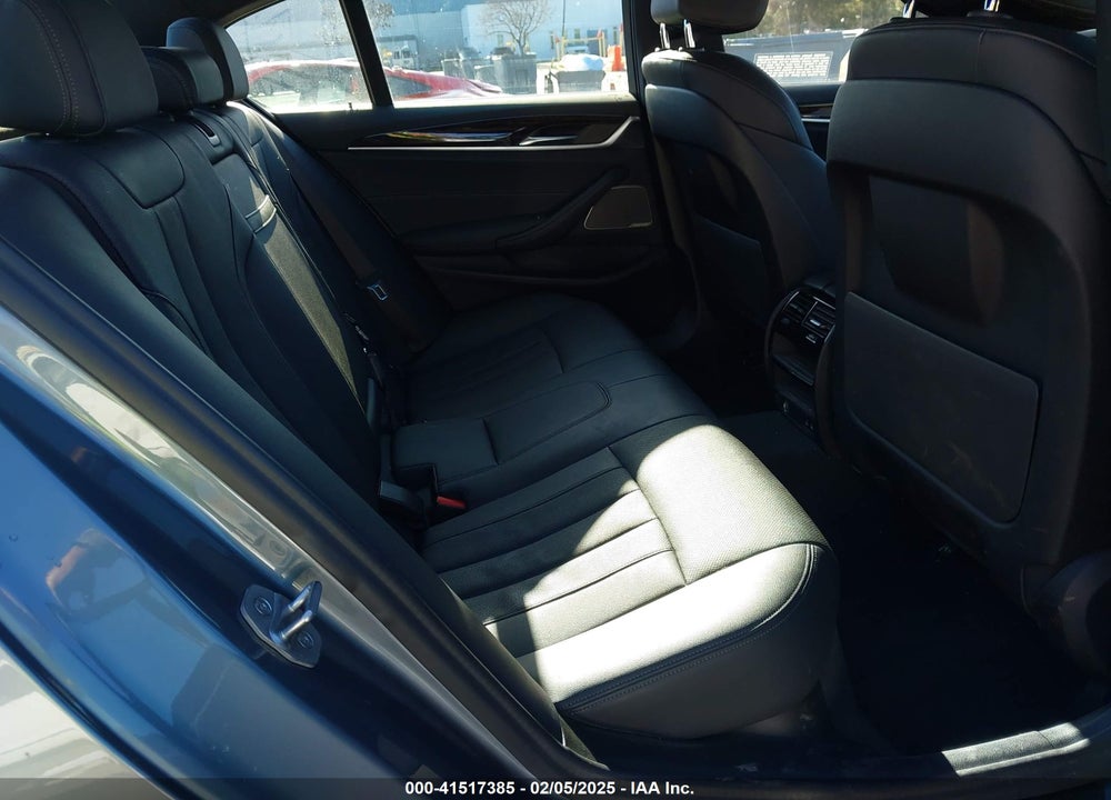 2022 BMW 530E VIN: WBA13AG0XNCK61744