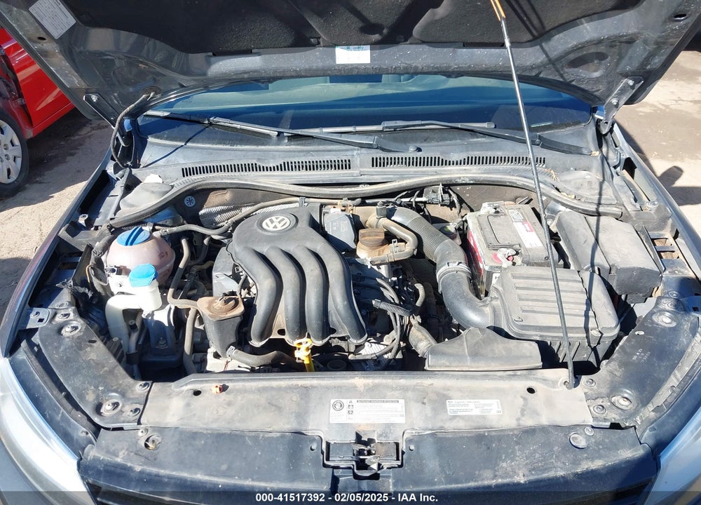 2013 VOLKSWAGEN JETTA VIN: 3VW2K7AJXDM210964