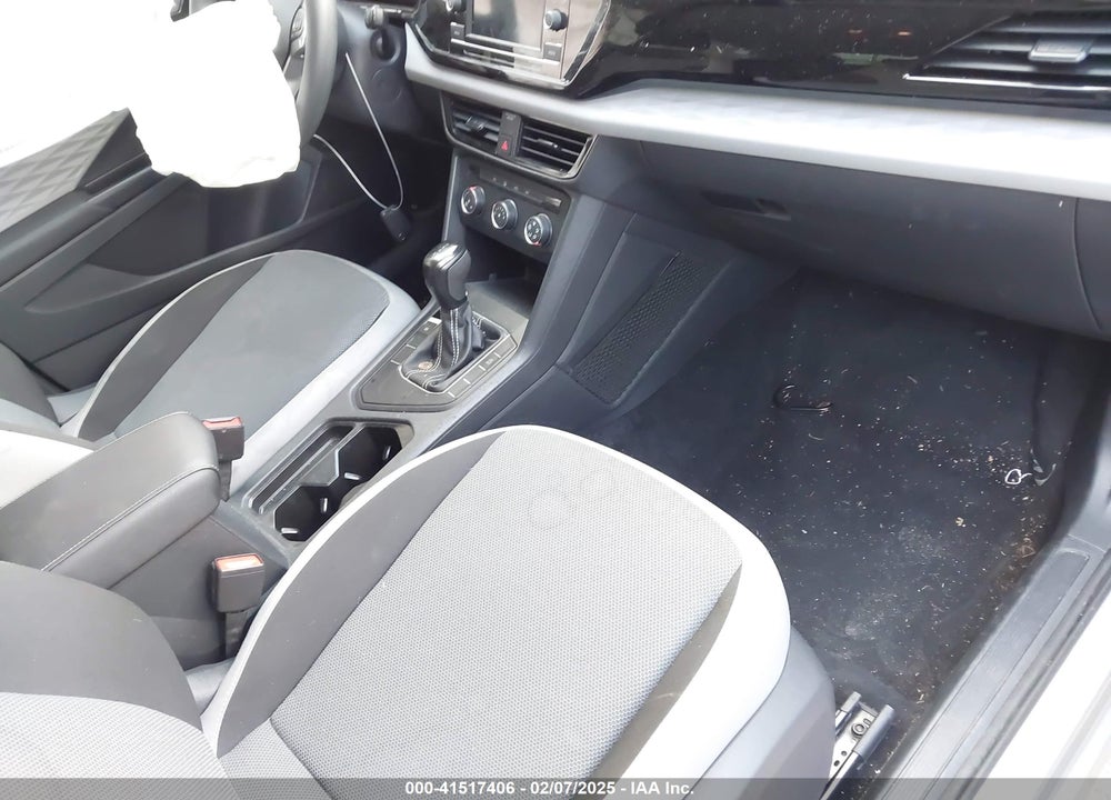 2022 VOLKSWAGEN TAOS VIN: 3VVCX7B20NM007715