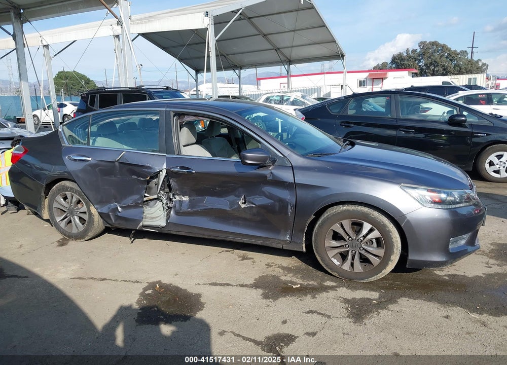 2013 HONDA ACCORD VIN: 1HGCR2F33DA044513