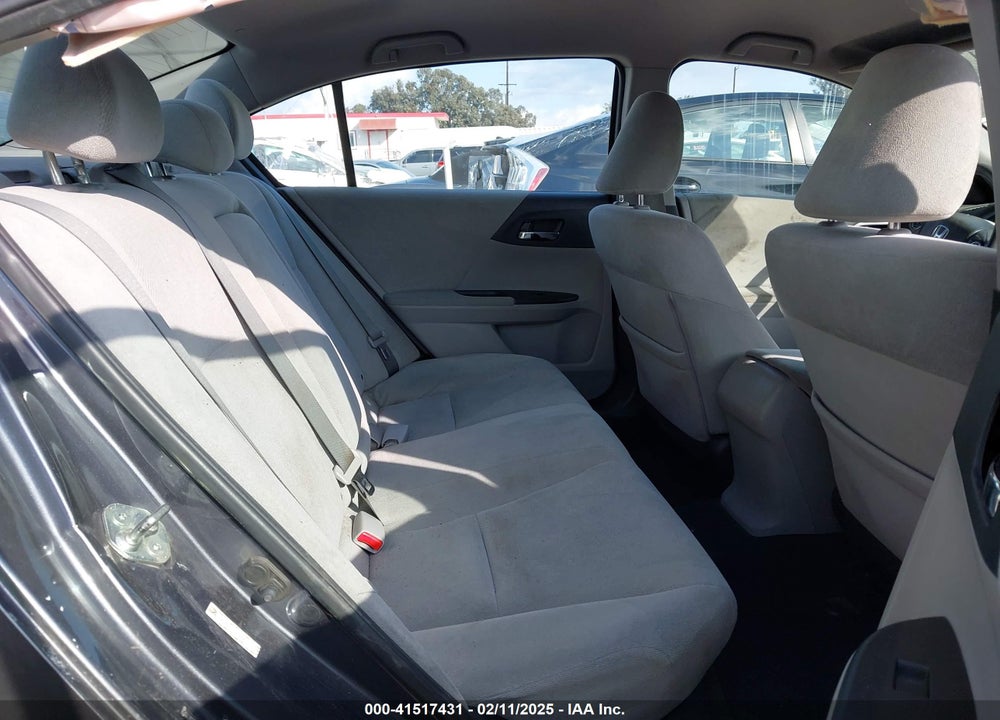 2013 HONDA ACCORD VIN: 1HGCR2F33DA044513