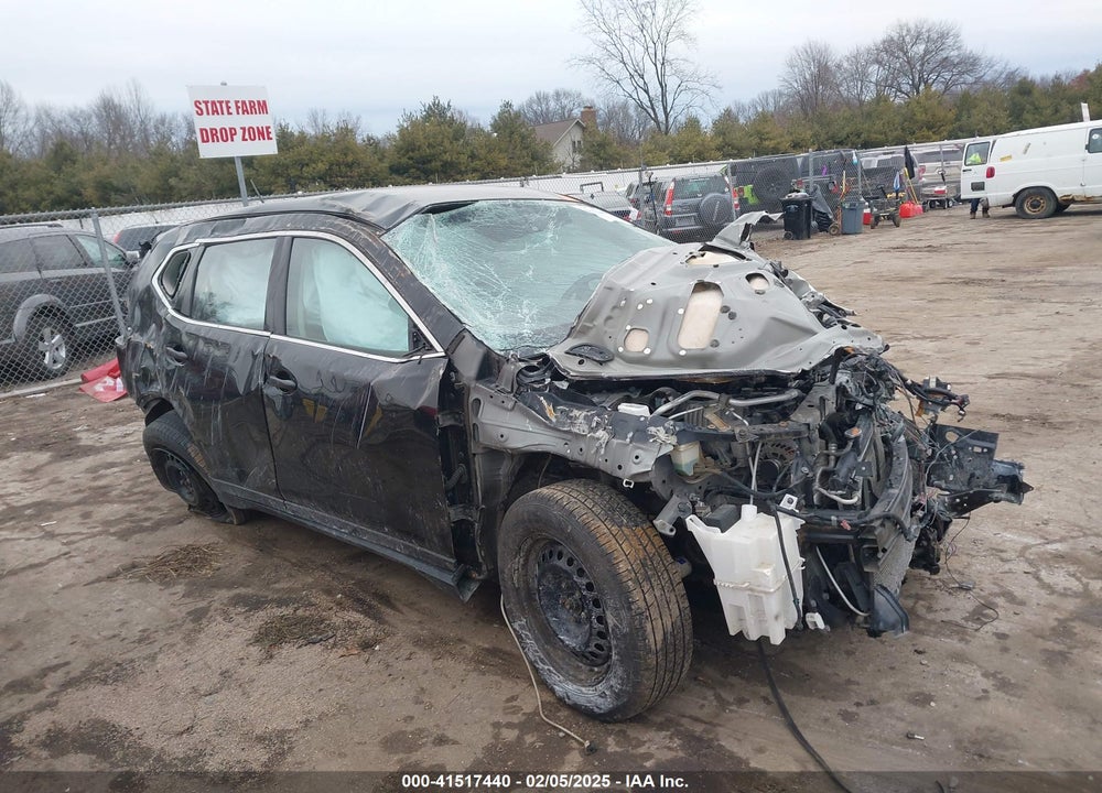 2016 NISSAN ROGUE S VIN: JN8AT2MV6GW136819