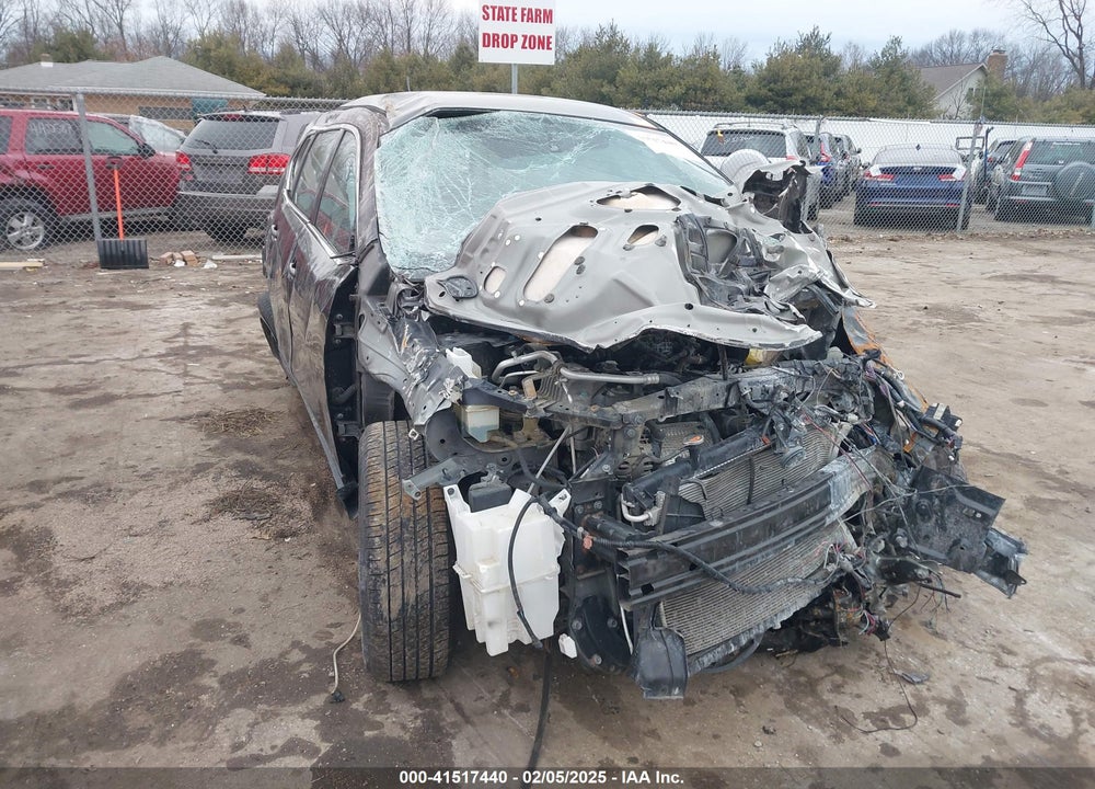 2016 NISSAN ROGUE S VIN: JN8AT2MV6GW136819