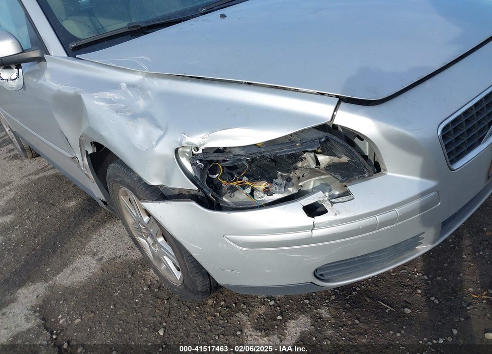 2007 VOLVO S40 VIN: YV1MS382772282021