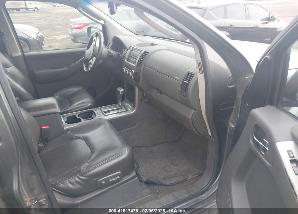 2007 NISSAN PATHFINDER SE VIN: 5N1AR18W07C610784