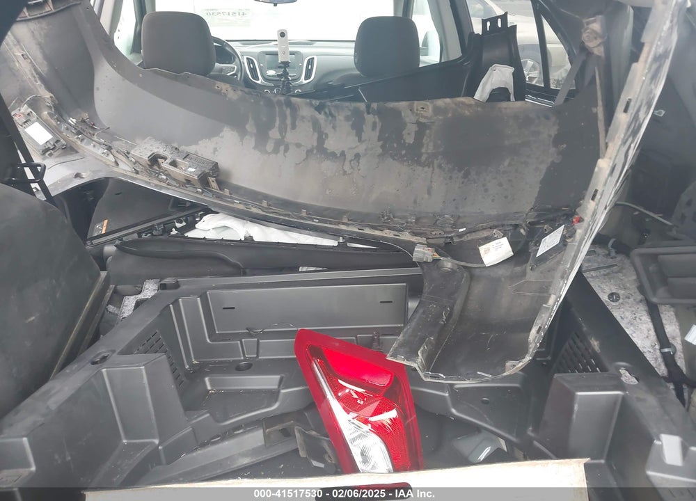 2018 CHEVROLET EQUINOX LT VIN: 2GNAXJEVXJ6237573