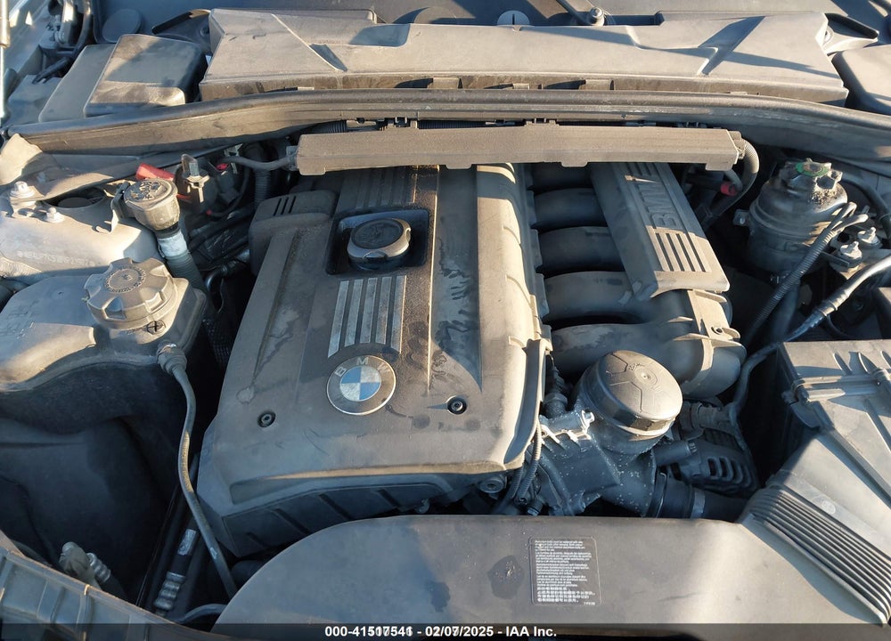 2011 BMW 1 SERIES VIN: WBAUP7C51BVP21962
