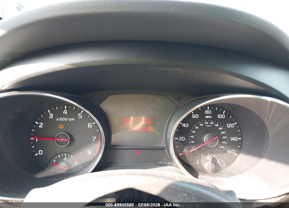 2016 KIA SEDONA LX VIN: KNDMB5C11G6160148