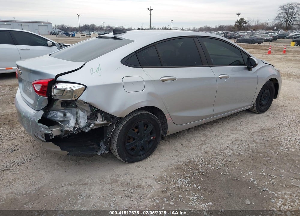 2018 CHEVROLET CRUZE VIN: 1G1BC5SM9J7142054