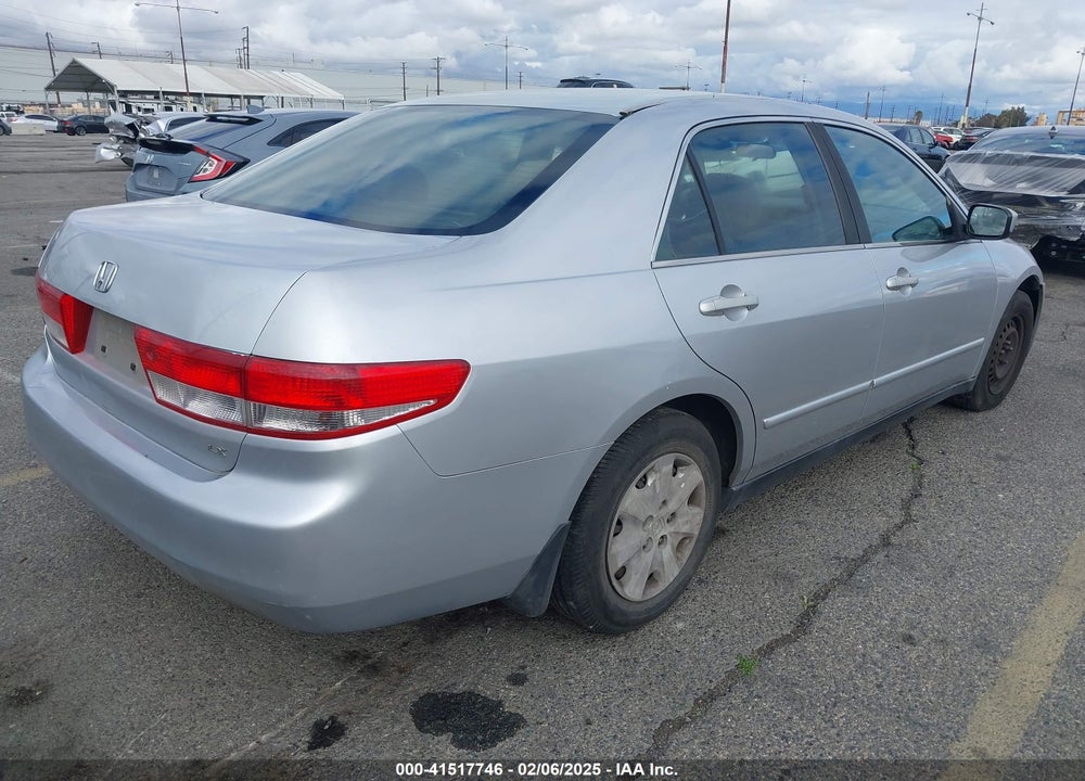 2004 HONDA ACCORD VIN: JHMCM56334C002540