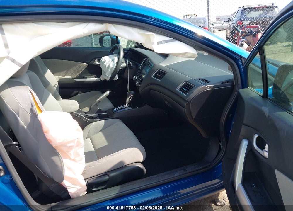 2015 HONDA CIVIC VIN: 2HGFG3B82FH506011